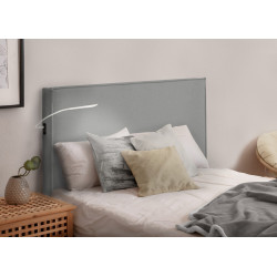 Dormitorio con cabecero tapizado con iluminación. Tejido Linetex en color Perla. Serie A