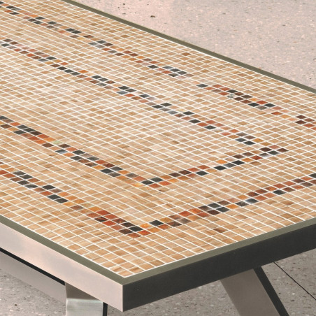 Detalle del mosaico del sobre de la mesa LIVORNO